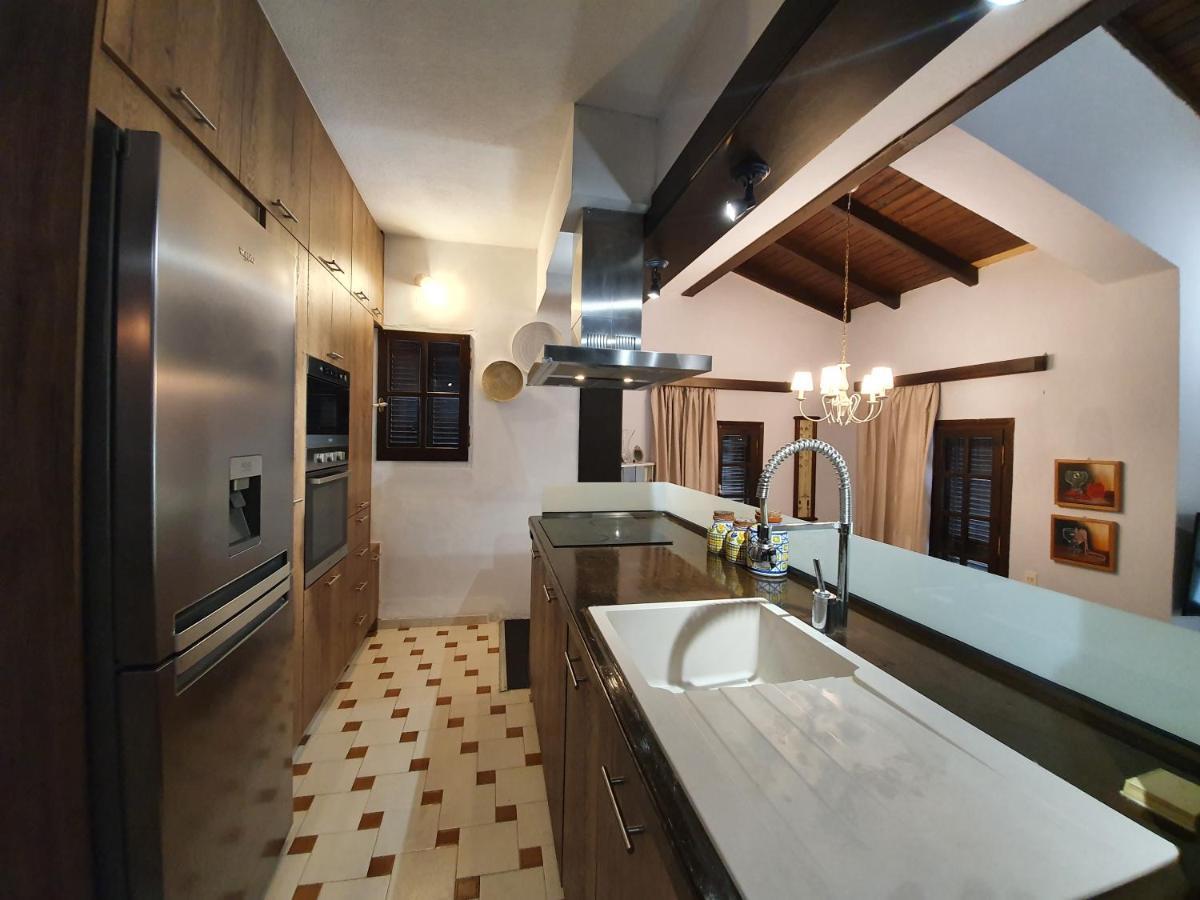 Villa Georgia Acharavi  Buitenkant foto
