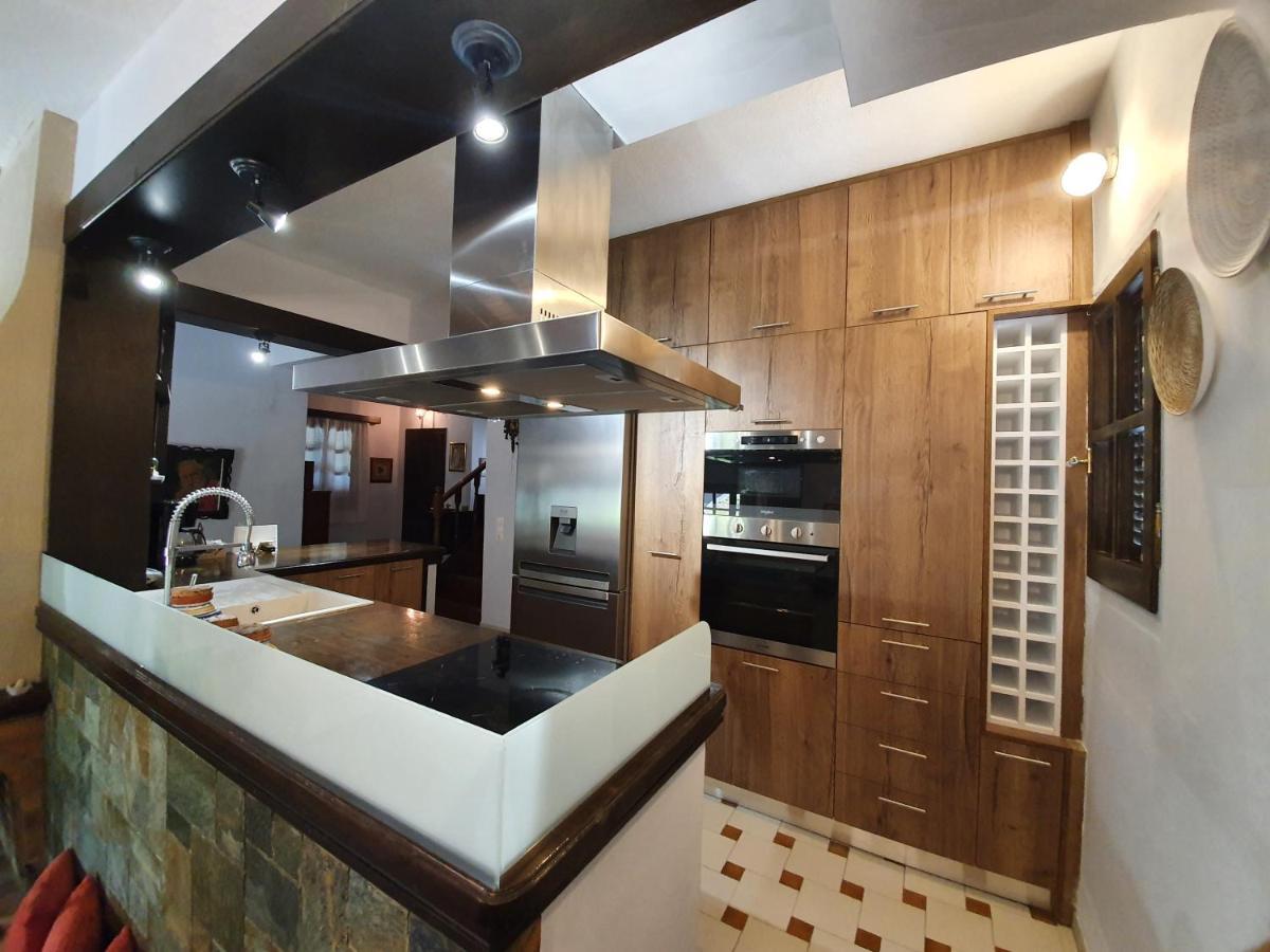 Villa Georgia Acharavi  Buitenkant foto